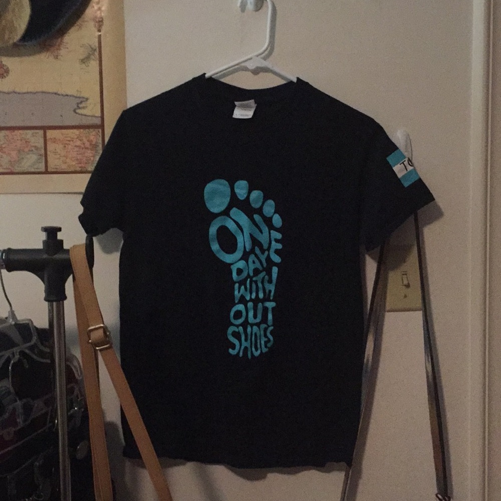 TOMS Shirt